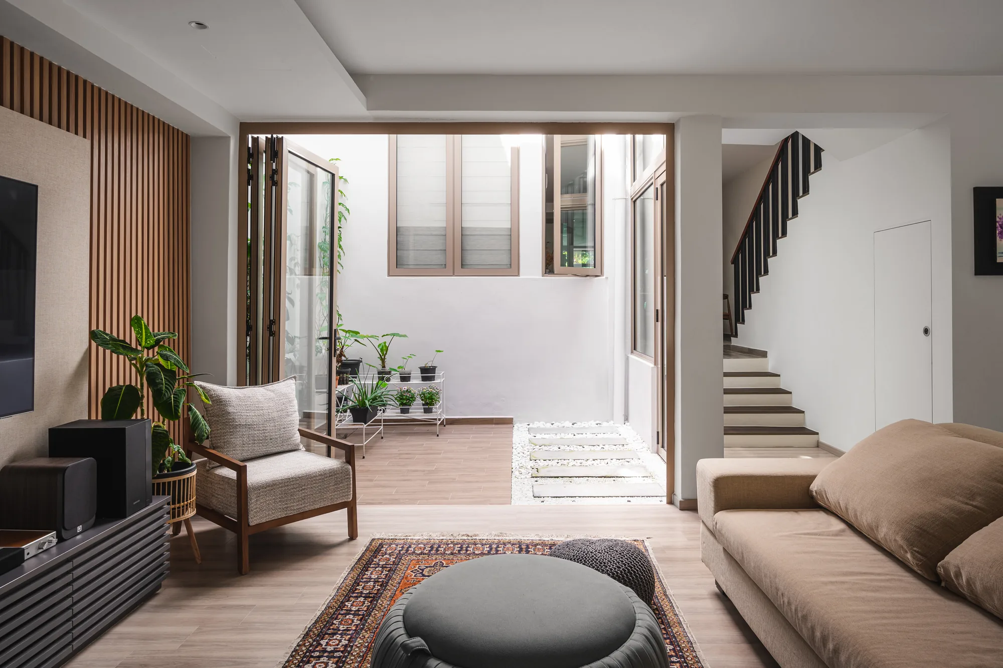 Florence Road landed renovation in Kovan, Singapore, photograph 11 of 33