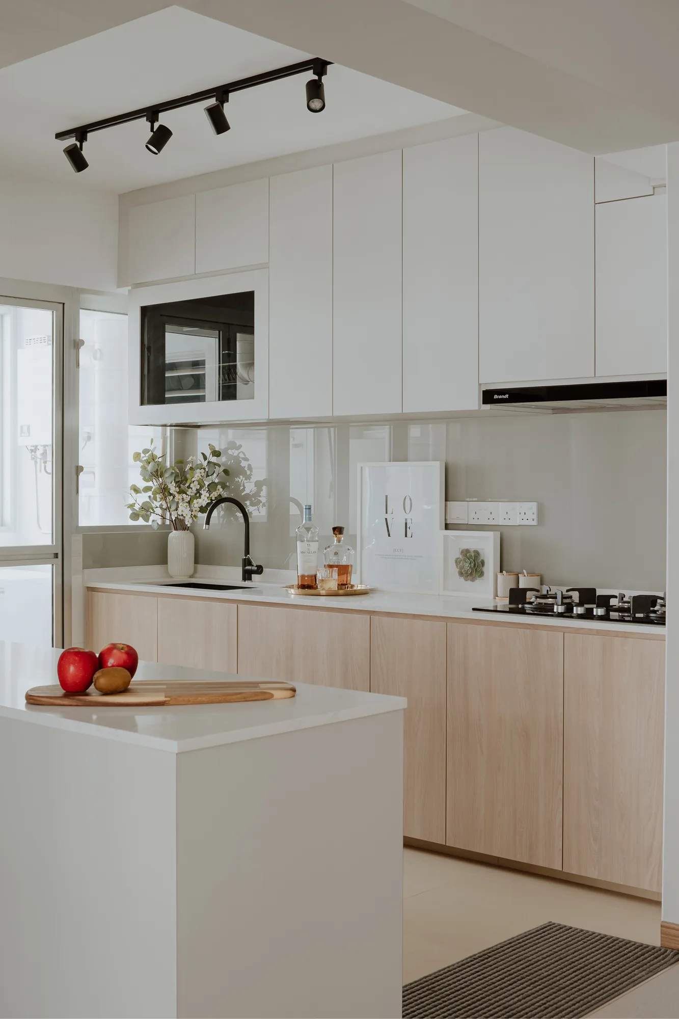 Northshore Drive hdb renovation in Punggol, Singapore, photograph 8 of 30