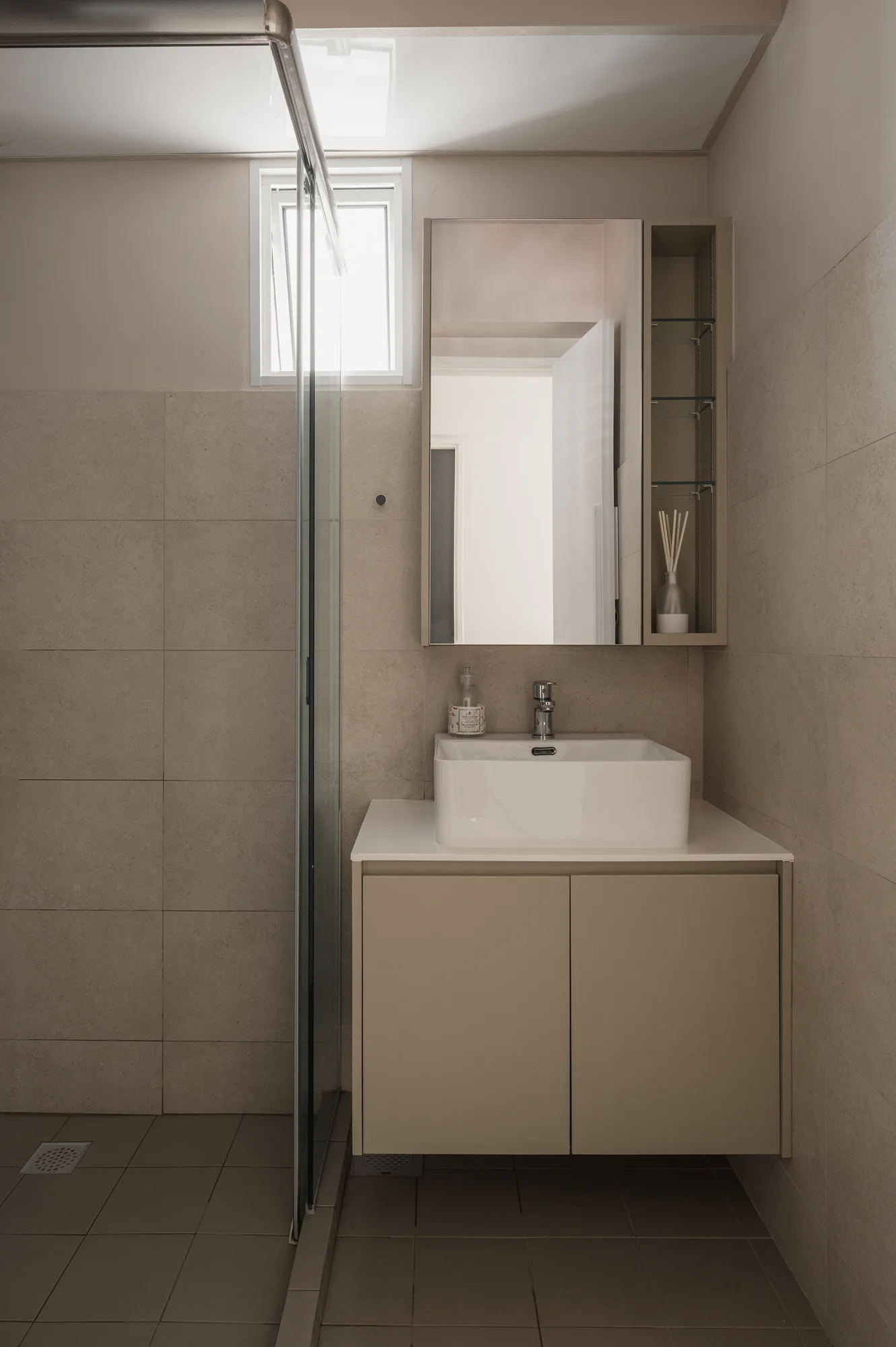 Punggol Drive hdb renovation in Punggol, Singapore, photograph 14 of 16