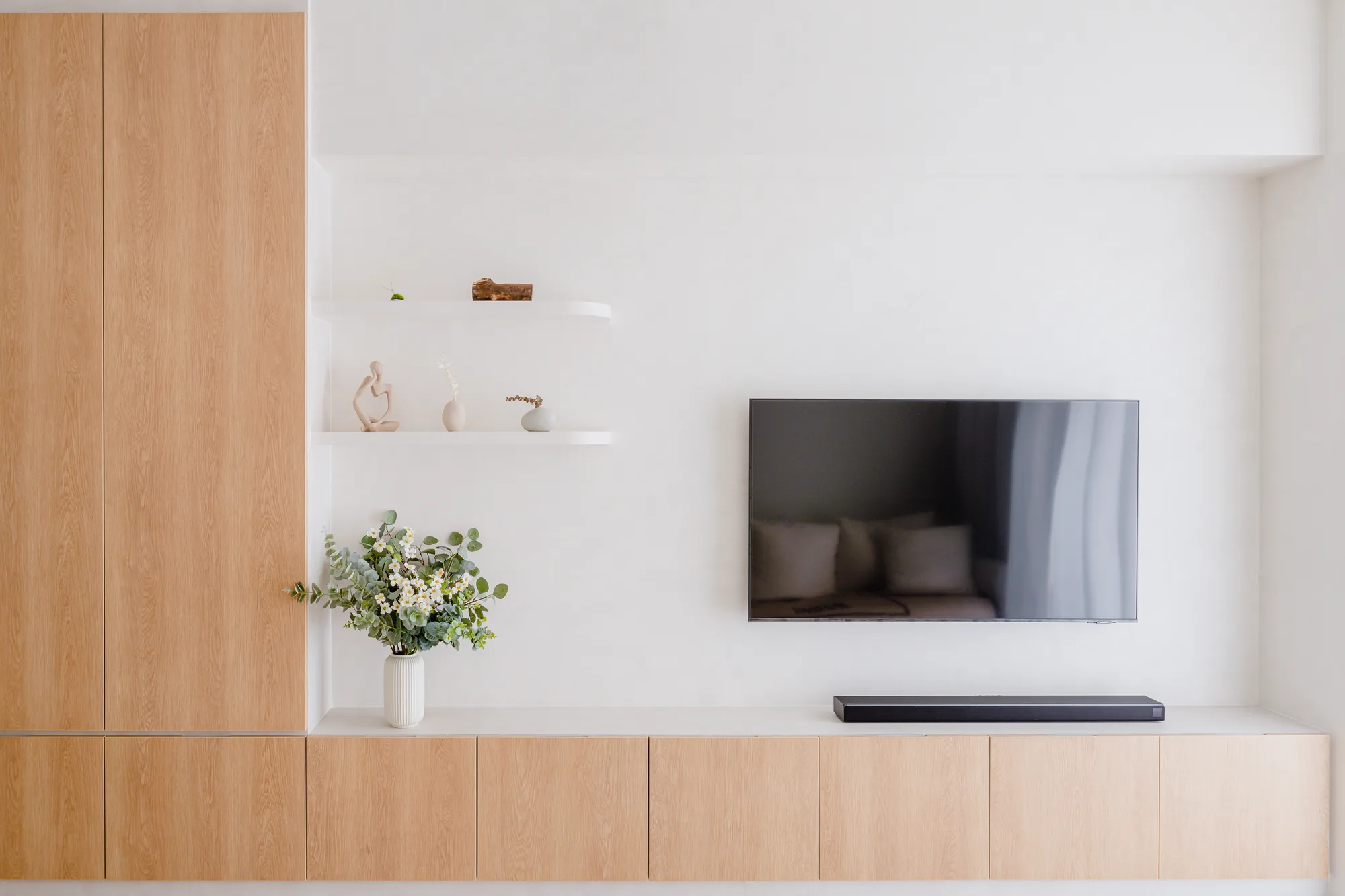 Twin Vew condominium renovation in West Coast, Singapore, photograph 5 of 20